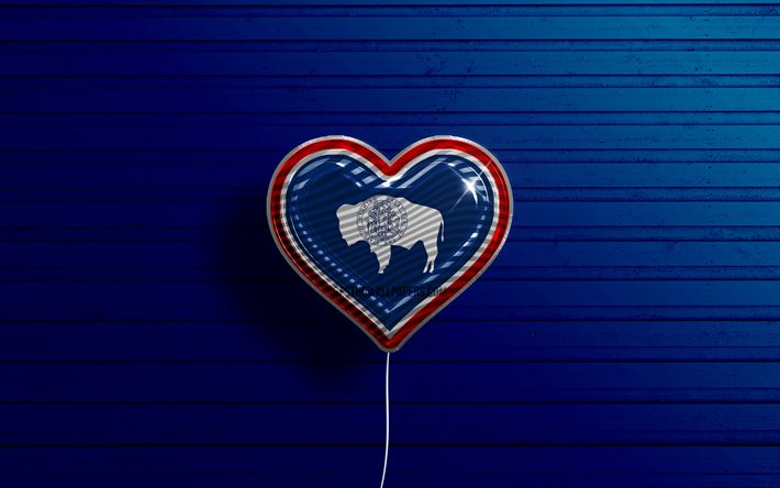 أنا أحب وايومنغ, 4 ك, بالونات واقعية, خلفية خشبية زرقاء, الولايات المتحدة الامريكية, وايومنغ علم القلب, علم وايومنغ, بالون مع العلم, الولايات الأمريكية, الحب وايومنغ, الولايات المتحدة الأمريكية, وايومينغ