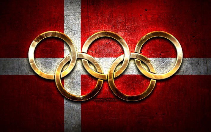 Danska olympiska laget, gyllene olympiska ringar, Danmark vid OS, kreativ, dansk flagga, metallbakgrund, Danmarks olympiska lag, Danmarks flagga