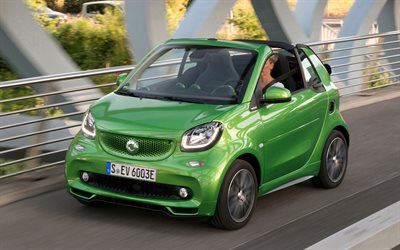 Smart ForTwo Cabrio, 4k, 2018両, 道路, 緑ForTwo, コンパクトカー, スマート