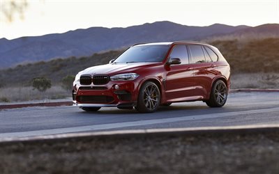 BMW X5M, 2018, F85, 4k, luxury sports SUV, new red X5M, tuning X5, front view, German cars, BMW