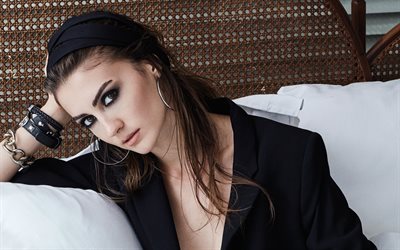 Burcu Ozberk, turkish actress, 2018, makeup, beauty, photoshoot, brunette