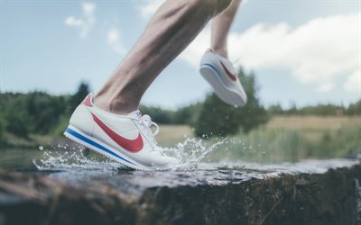 runner, scarpe Nike, running concetti, jogging mattutino, formazione