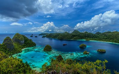 Indon&#233;sia, Raja Ampat, ilhas tropicais, oceano, para&#237;so, viagens de ver&#227;o