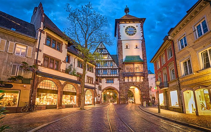 Freiburg im Breisgau, 4k, eski sokaklar, şehir manzaraları, yaz, alman şehirleri, Avrupa, Almanya, Almanya Şehirleri, Freiburg im Breisgau Almanya