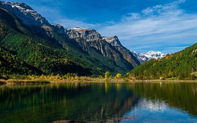 Pirineos, 4k, summer, beautiful nature, mountains, lake, Spain, Europe