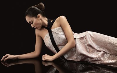 Jessica Alba, Belle robe rose, mod&#232;le de mode, actrice am&#233;ricaine, belle femme, brune