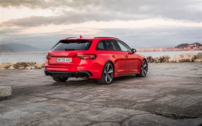Audi RS4 Avant, 2018, 4k, takaa katsottuna, punainen estate, uusi punainen RS4, ulkoa, Saksan autoja, Audi