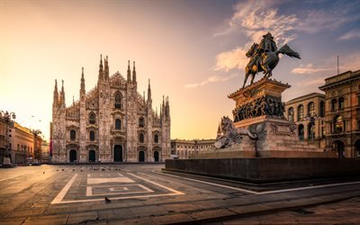 Duomo di Milano, Milano, sera, tramonto, piazza, chiesa cattedrale, Lombardia, Italia