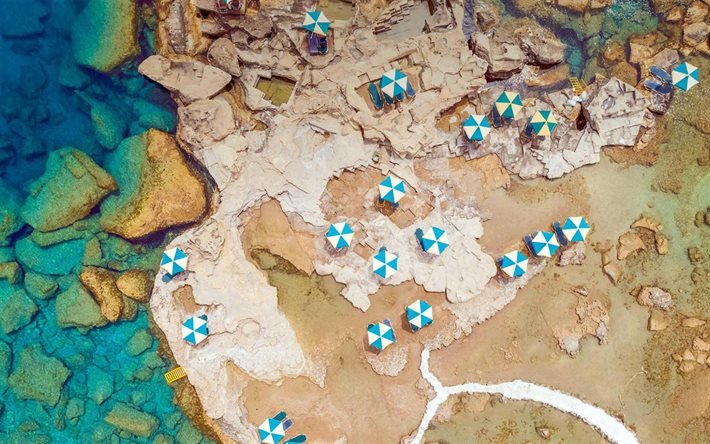 Isola di Rodi, vista dall&#39;alto, vista aerea, rocce, mare, spiaggia, ombrelloni, viaggi estivi, Grecia
