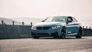 4K BMW On The Highway 4k bmw wallpaper