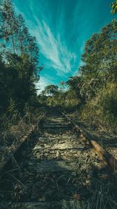 4k Nature Iphone Railway 4k nature iphone wallpaper
