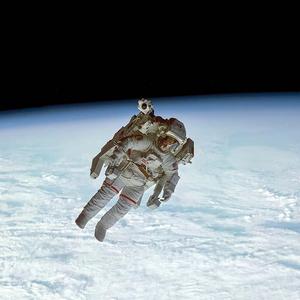 A Bright Center of the Milky Way Galaxy Wallpaper