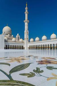 A calming reminder of the beauty of Islamic faith islamic wallpaper