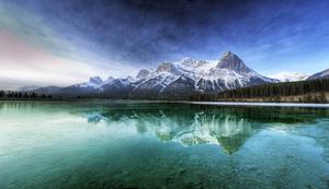 A cool Canada lake and mountains scenery cool wallpaper