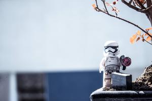 A LEGO stormtrooper of the Star Wars universe.  Wallpaper