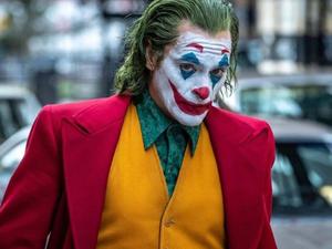 A menacing look at the sinister Joker joker wallpaper