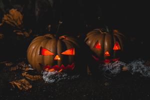 A Spooky Pumpkin for a Frightening Halloween halloween wallpaper