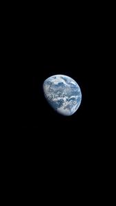a view of the earth from space iphone earth wallpaper
