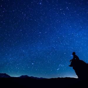 A View of the Starry Night Sky Wallpaper