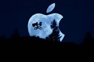 A whimsical meeting of an Apple logo and a crescent moon. Wallpaper