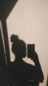 Aesthetic Girl Shadow aesthetic girl wallpaper