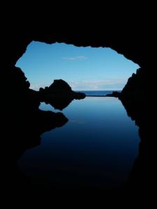 Amoled Cave Water amoled wallpaper