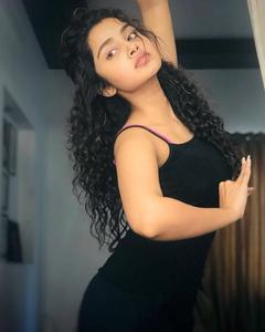 Anupama Parameswara Black Dress anupama parameswaran wallpaper