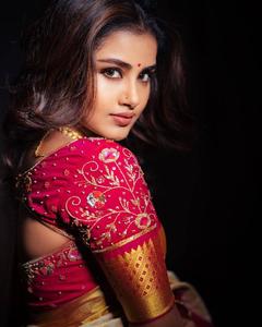 Anupama Parameswara Red Gown anupama parameswaran wallpaper