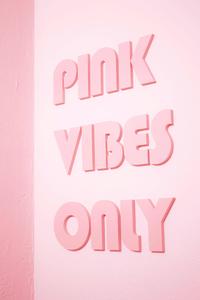 Baddie Pink Vibes baddie wallpaper