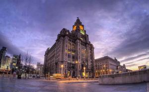 Beautiful evening sunset over the city of Liverpool, UK liverpool wallpaper