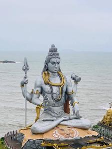 Bholenath HD Shiva Sculpture Seaside Wallpaper