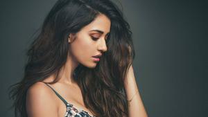 Bollywood Disha Patani Side Profile bollywood wallpaper