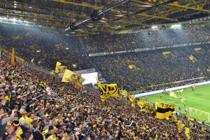 Borussia Dortmund Stadium Crowd borussia dortmund wallpaper
