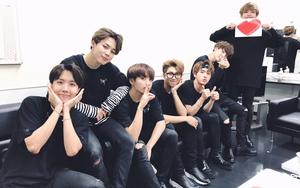 BTS Group Photo In Waiting Room bts group photo wallpaper