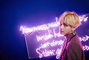 BTS Taehyung Wings taehyung wallpaper