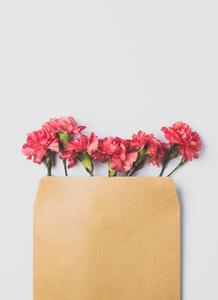 Celebrate Mom With A Bouquet of Pink Flowers mothers day wallpaper