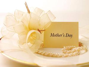 Celebrate Mothers Day and Honor the Women in Your Life mothers day wallpaper