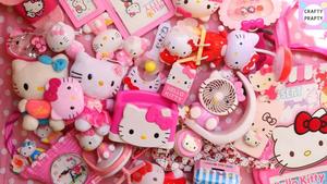 Celebrate With Hello Kitty! Wallpaper