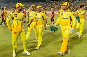 Chennai Super Kings players celebrate their victory on the field csk wallpaper