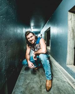 Country music star Morgan Wallen morgan wallen wallpaper