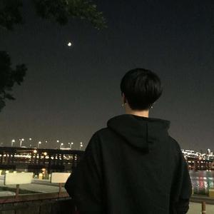 Dark Aesthetic Man In Hoodie Picture dark aesthetic wallpaper