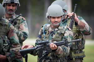 Dedicated Forces of the Indian Army Inspecting Firearms indian army wallpaper