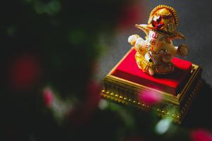 Distant Ganpati Bappa Statue god wallpaper