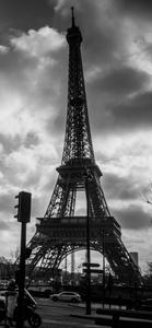 Eiffel Tower iPhone 13 Pro iphone 13 pro wallpaper