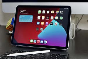 Enjoy Entertaining iPad Tablet Apps ipad wallpaper