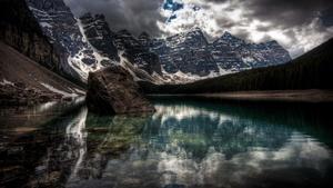 Enjoy stunning 1080p visuals on your screen 1080p wallpaper