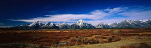 Enjoy the beauty of the Autumn Landscape in the comfort of a dual monitor setup. dual monitor wallpaper