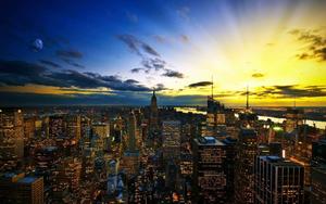 Experience the breathtaking beauty of New York City's skyline new york city wallpaper