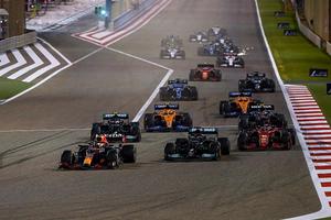 Experience the Excitement of F1 Racing f1 wallpaper