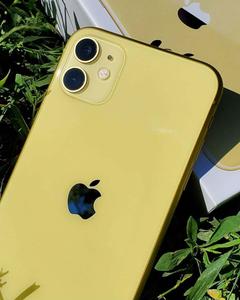 Explore the world with the new and innovative iPhone 12 iphone 12 wallpaper